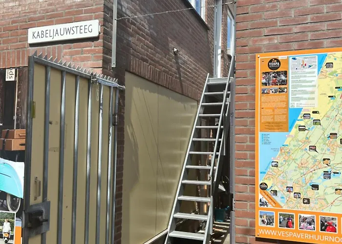 At The Vakantiehuis *